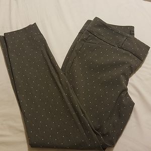 The Limited Gray polka dot ankle pant Size 8